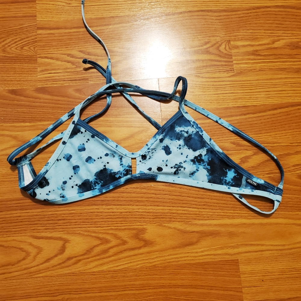 Joyln Vent Top